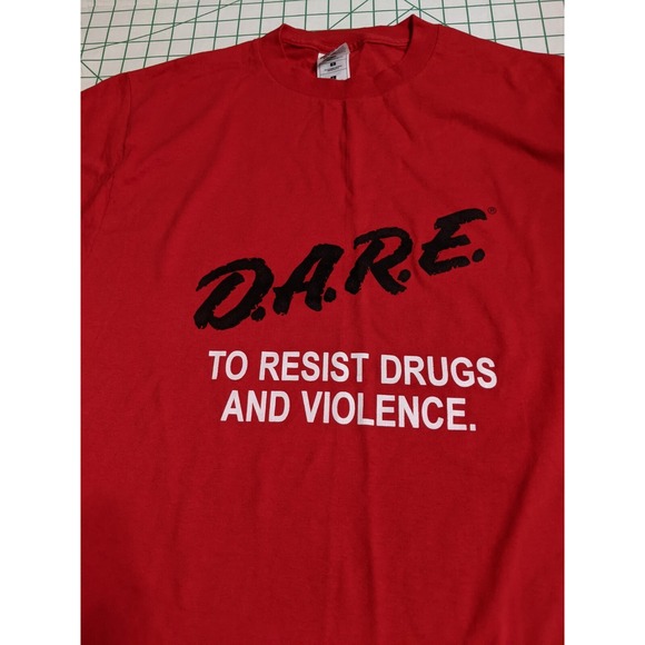 Vintage DARE t shirt Mens L Large Red - Picture 2 of 3